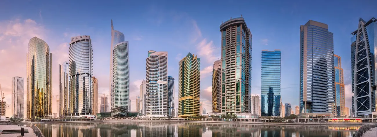  Jumeirah Lakes Towers (JLT)